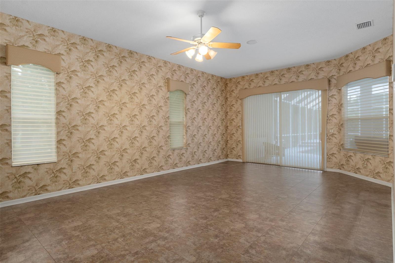 PINE RIDGE UNIT 03 - Residential