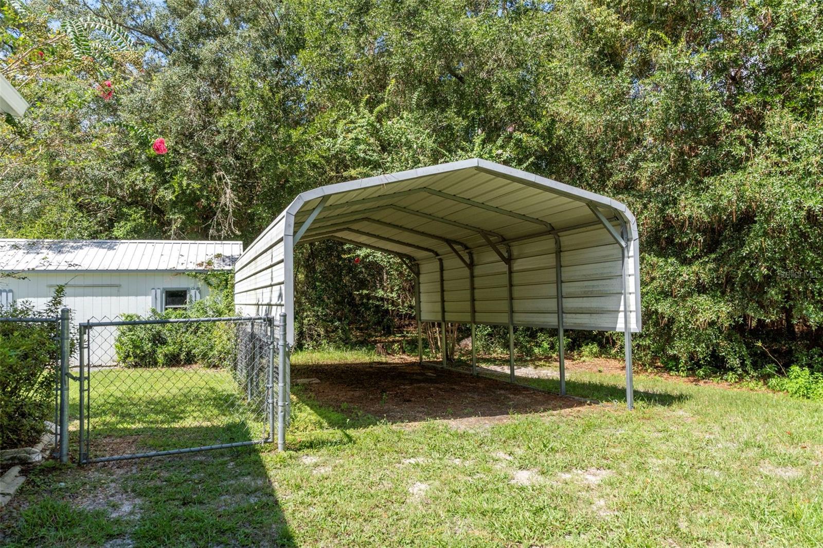 PINE RIDGE UNIT 03 - Residential
