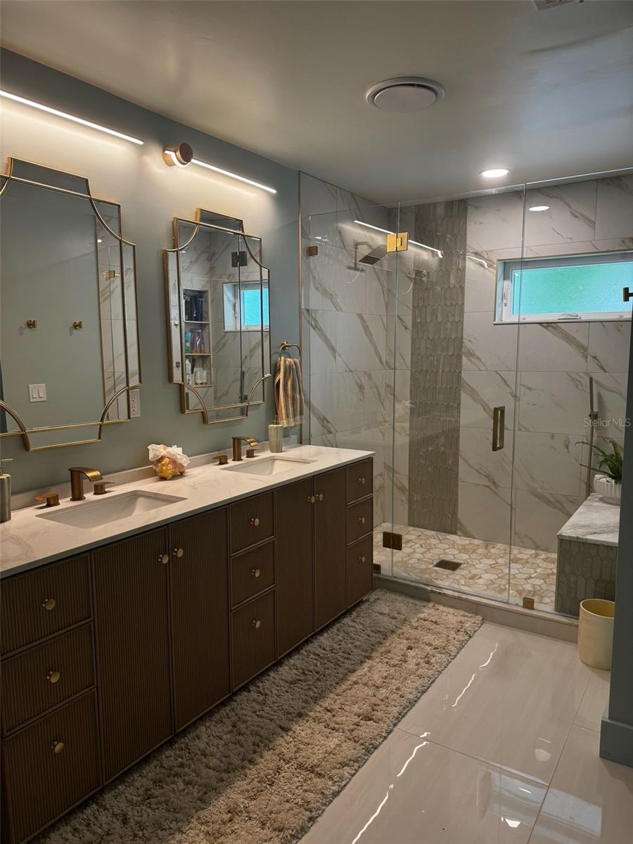 LONGBOAT SHORES REV - Residential Lease