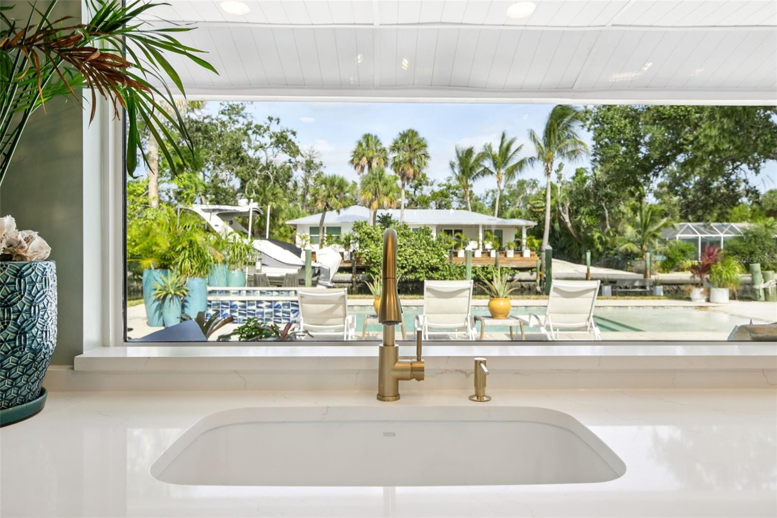 LONGBOAT SHORES REV - Residential Lease