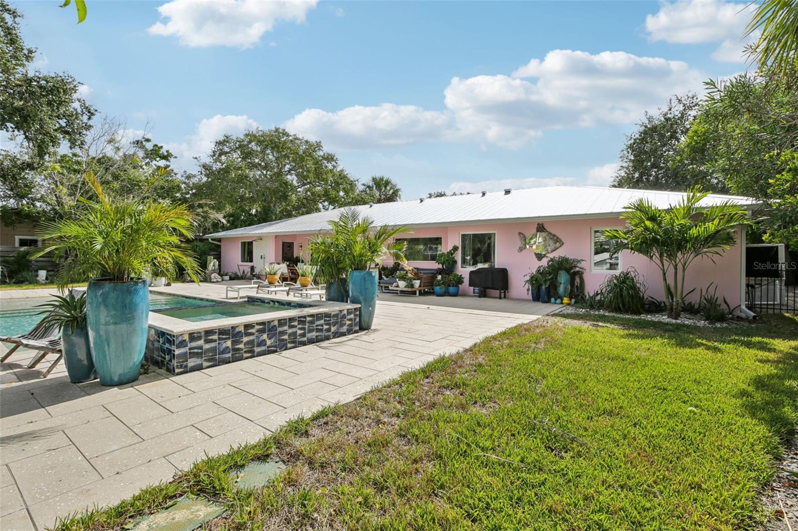 LONGBOAT SHORES REV - Residential Lease