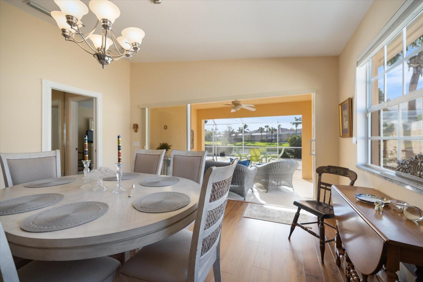 VILLAGEWALK - Residential