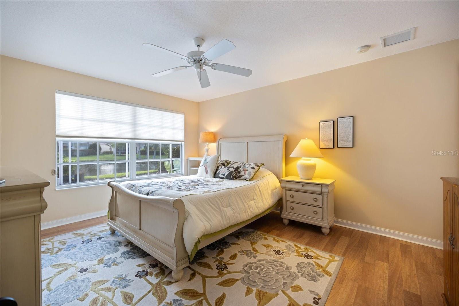 VILLAGEWALK - Residential