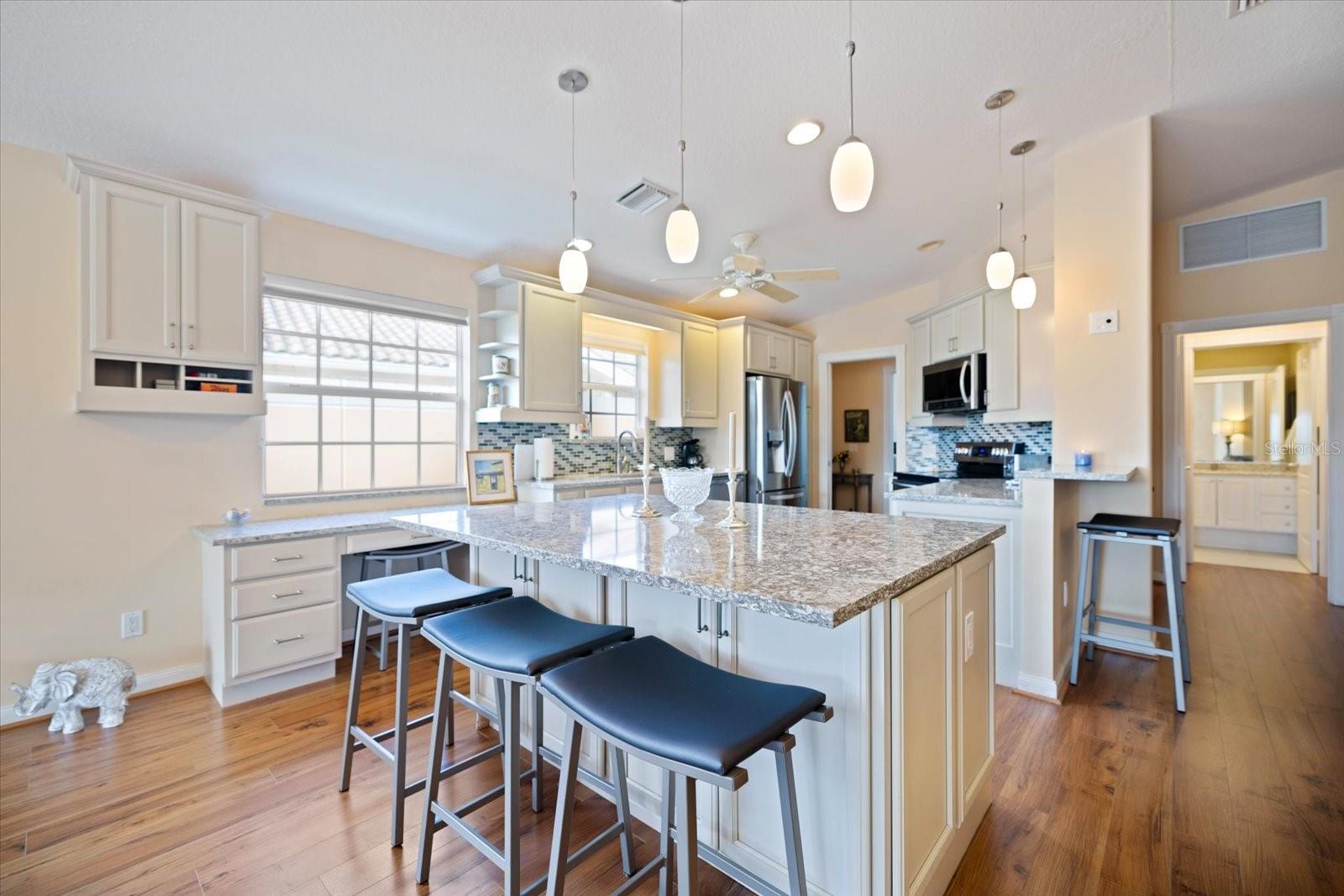 VILLAGEWALK - Residential