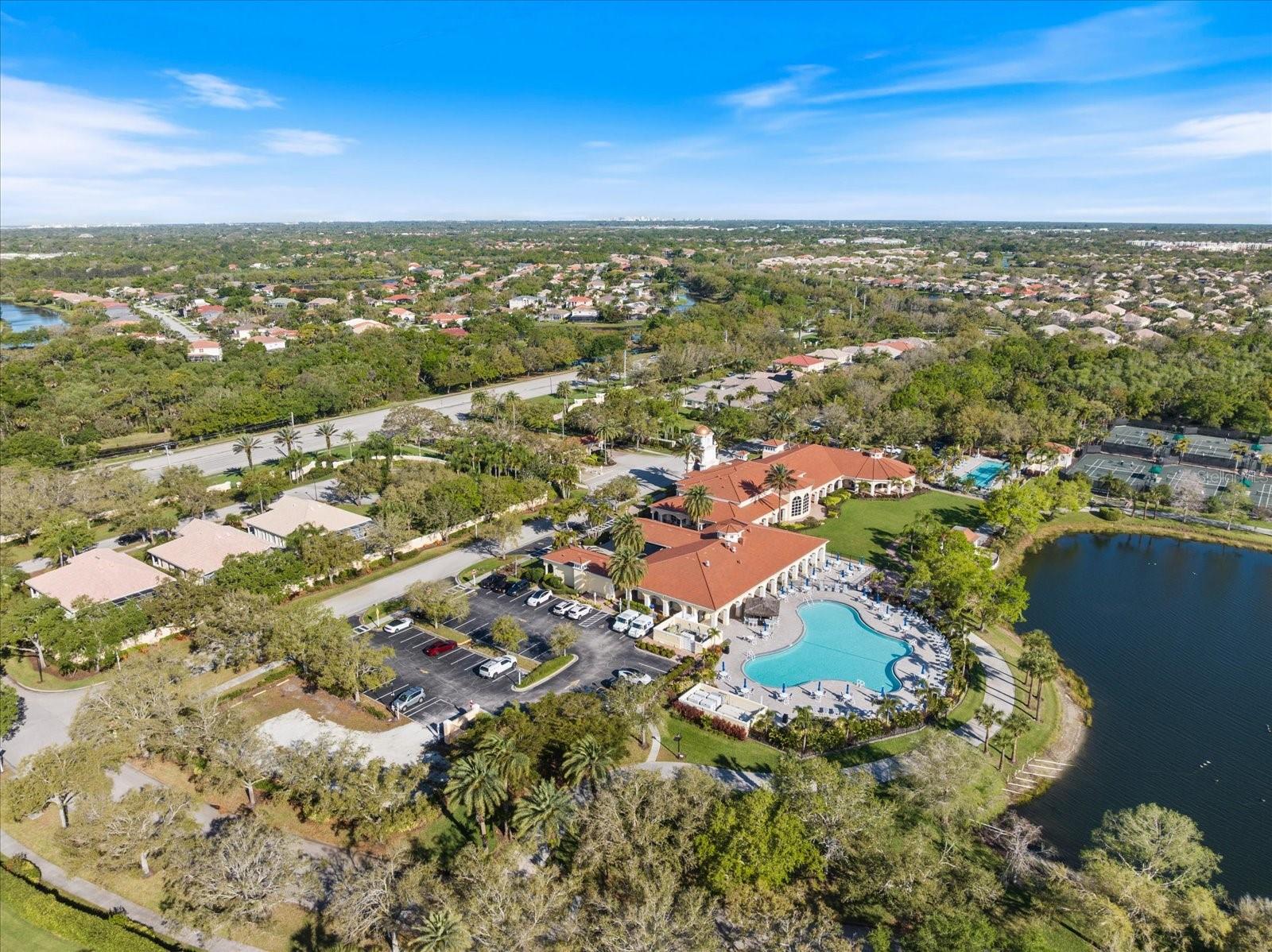 VILLAGEWALK - Residential