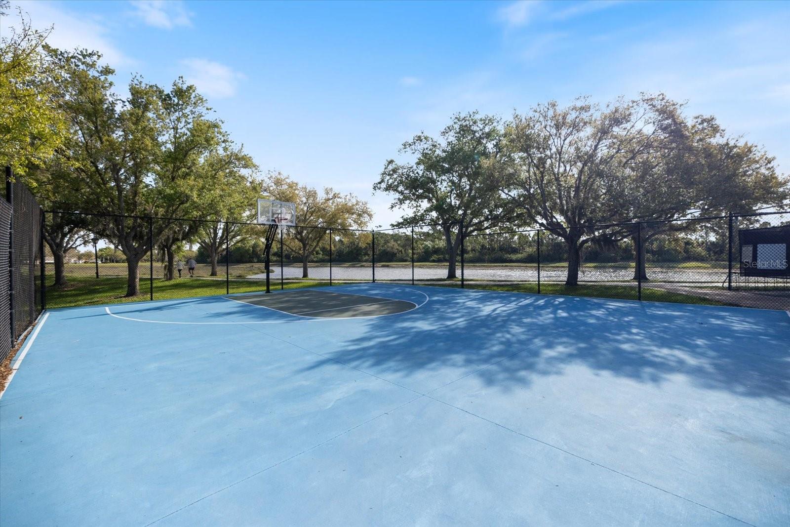 VILLAGEWALK - Residential