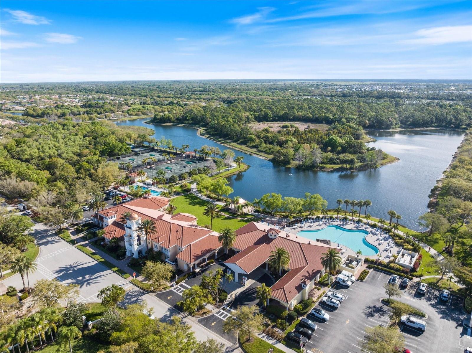 VILLAGEWALK - Residential