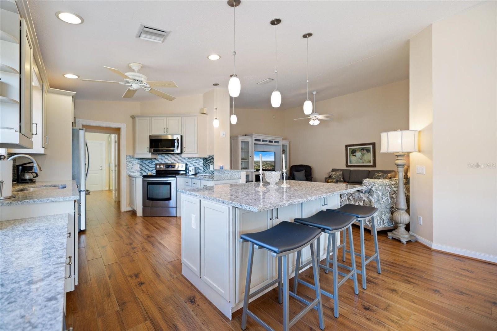 VILLAGEWALK - Residential