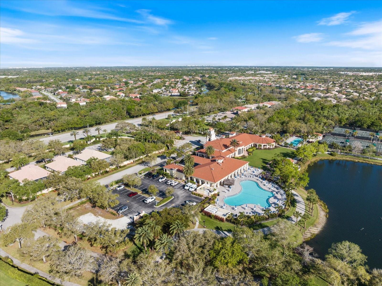 VILLAGEWALK - Residential