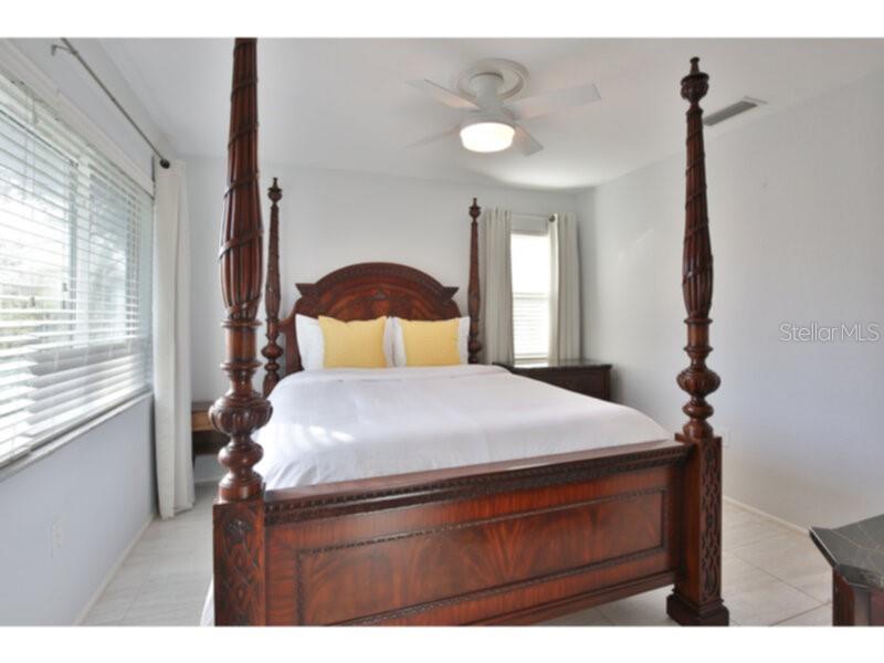 LAUREL PARK - Residential Lease