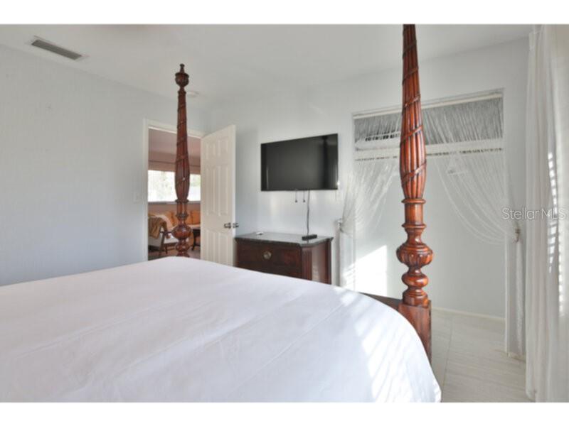 LAUREL PARK - Residential Lease