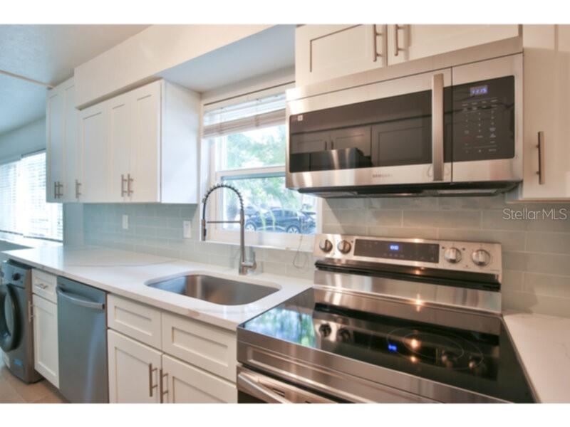 LAUREL PARK - Residential Lease