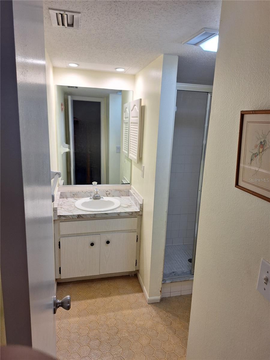 26 QUAILS RUN BOULEVARD 7