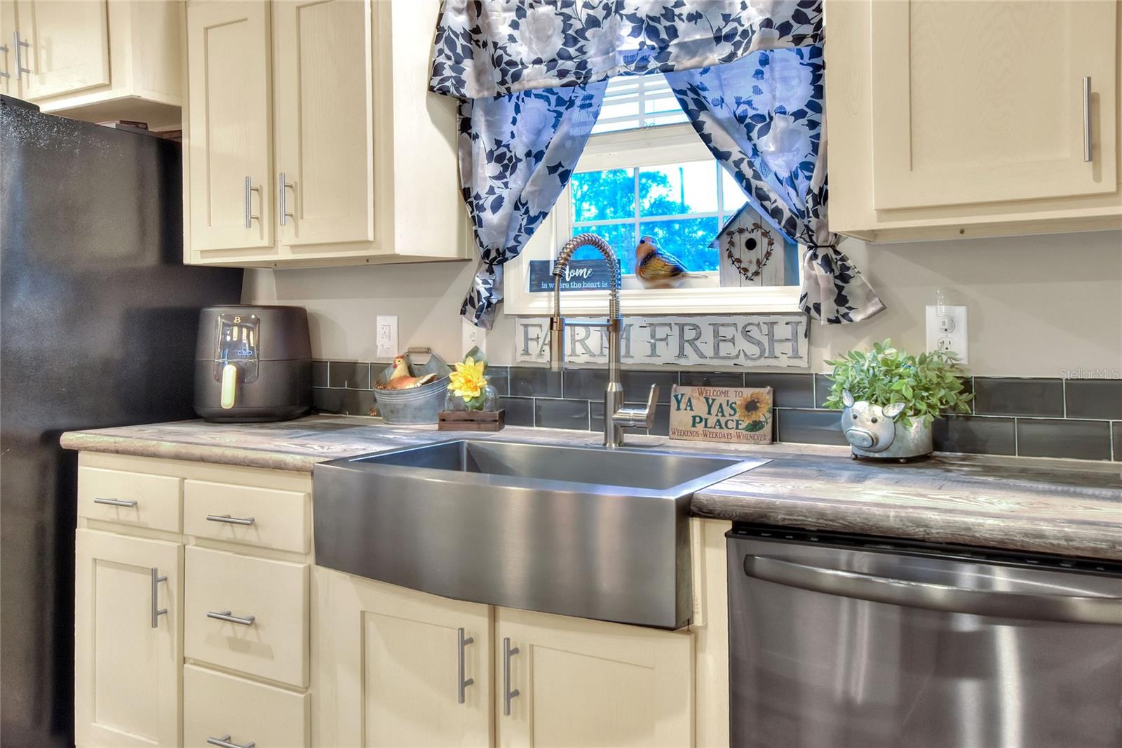 GIBSON OAKS SUB - Residential