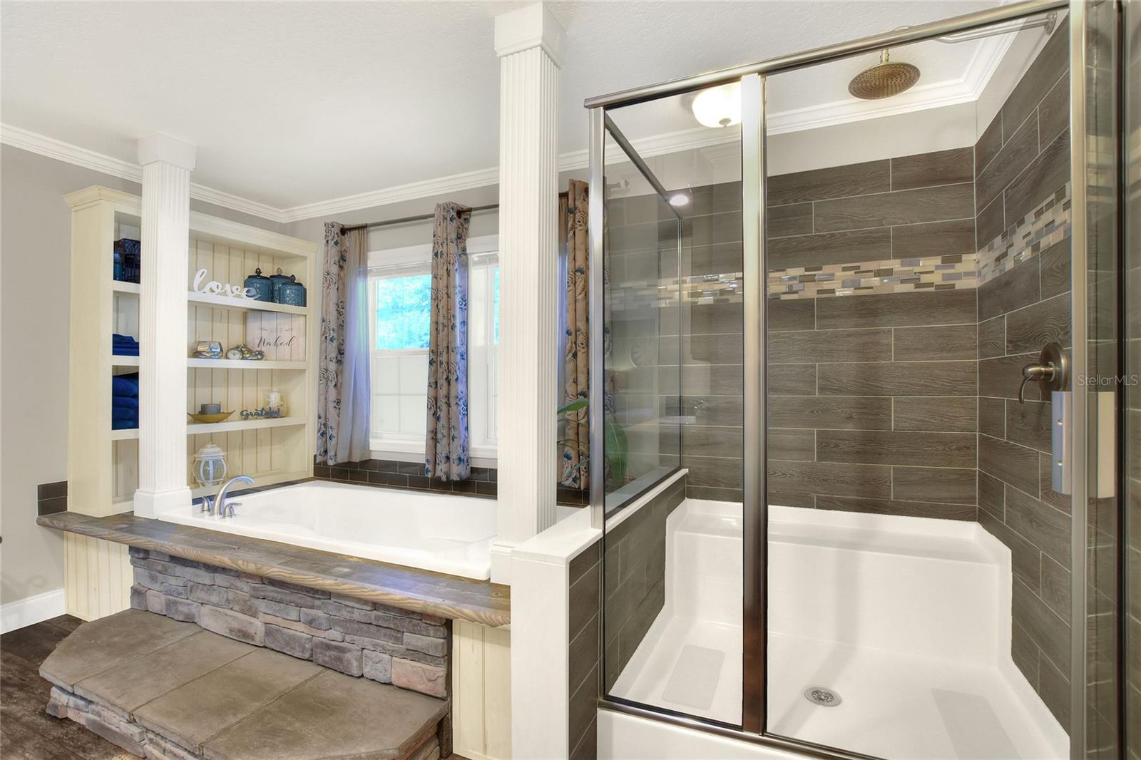 GIBSON OAKS SUB - Residential