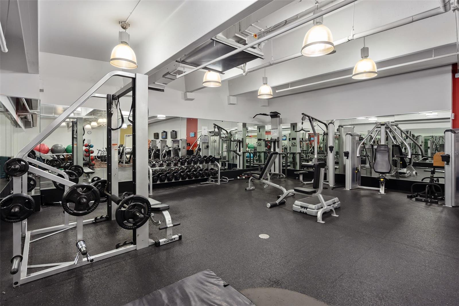 101 EOLA CONDOS - Residential Lease