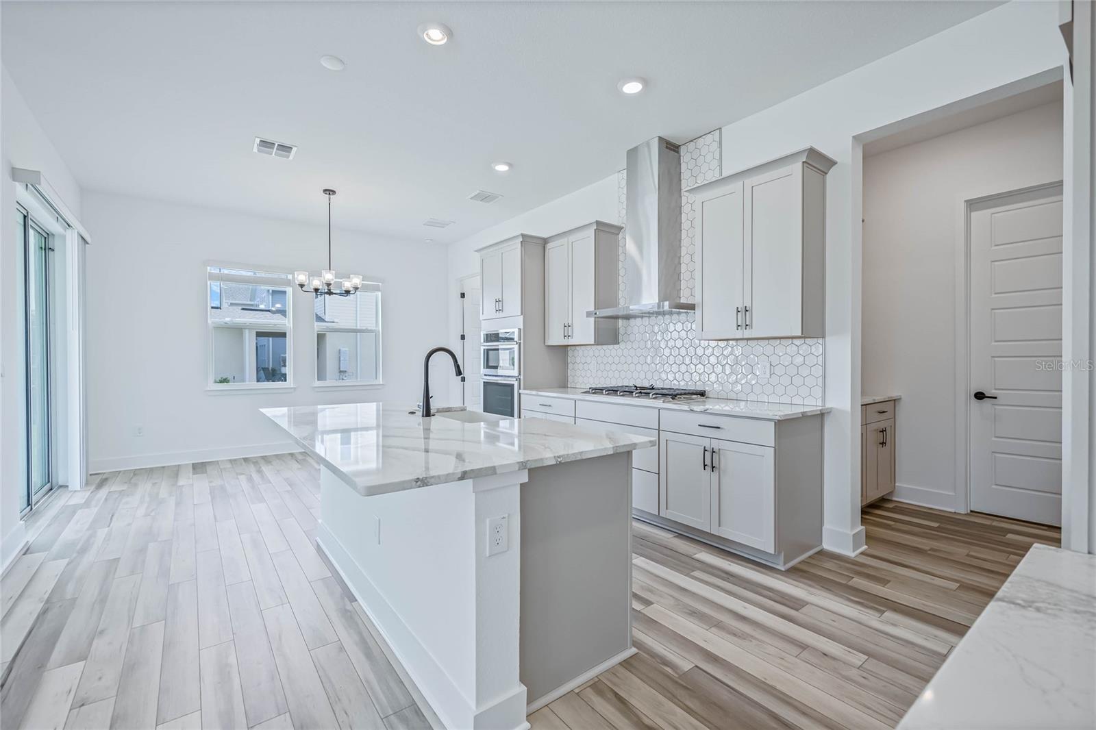17422 HONEYBELL TANGELO COURT