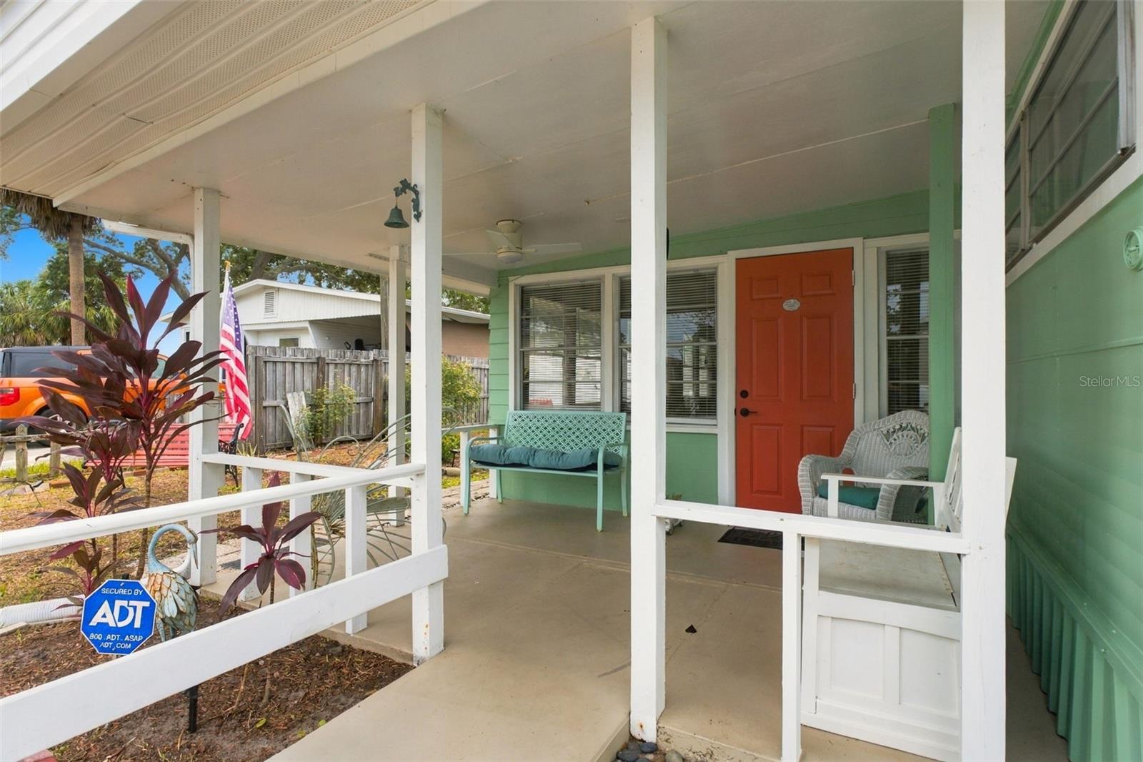 752 DRIFTWOOD LANE