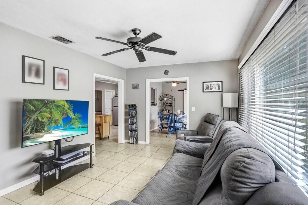 Photo of 905 Cornelius Avenue, Tampa, FL 33603 (MLS # TB8433890)