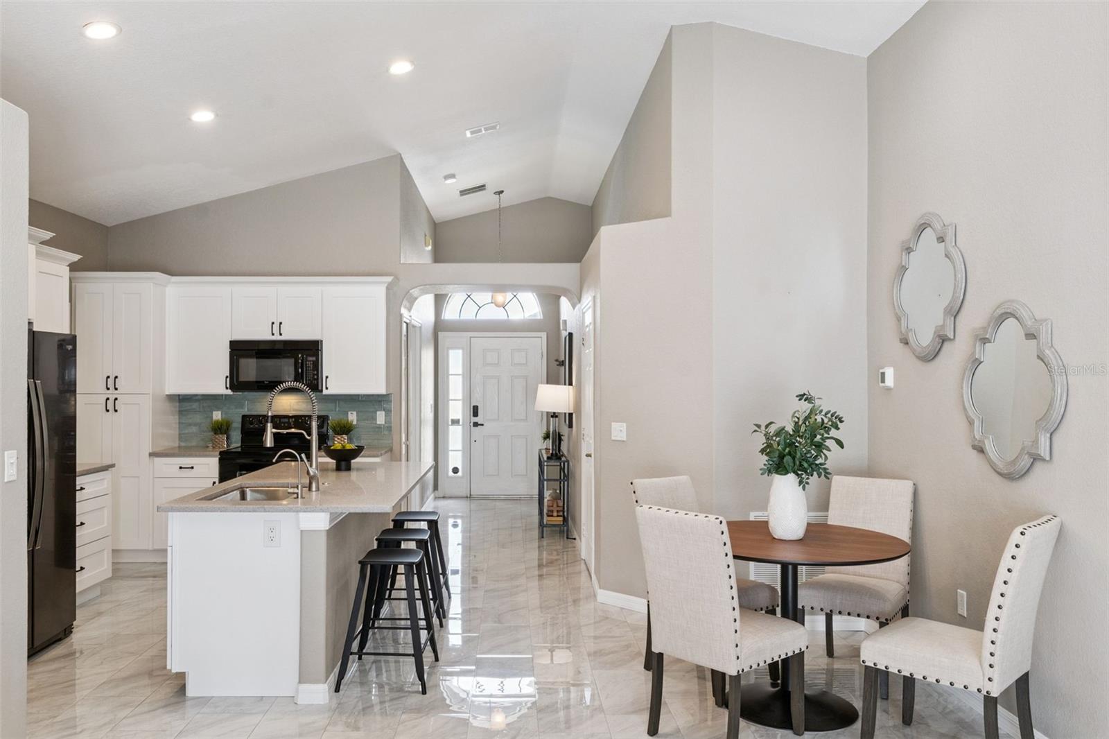 VIZCAY - Residential