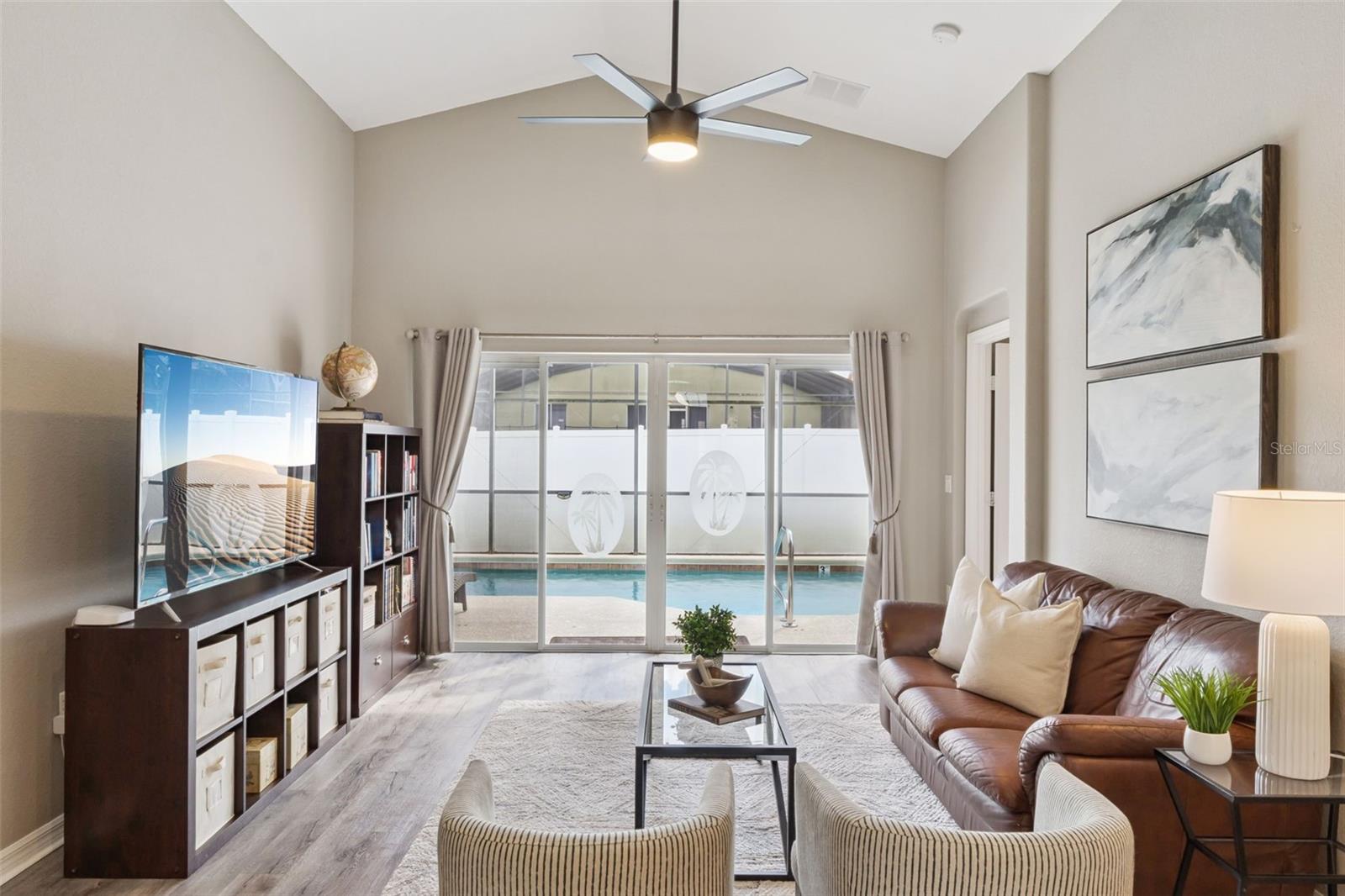 VIZCAY - Residential