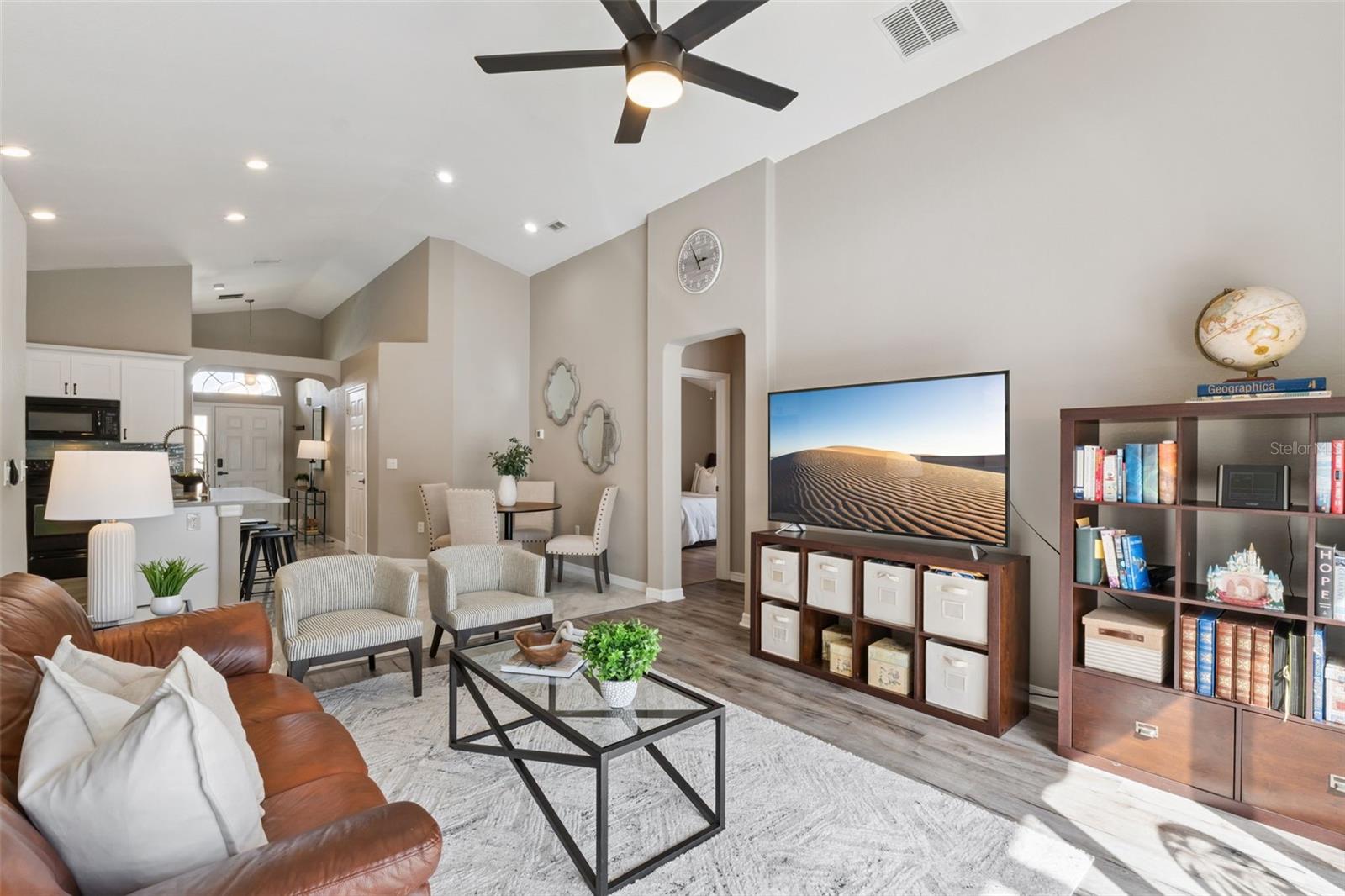 VIZCAY - Residential