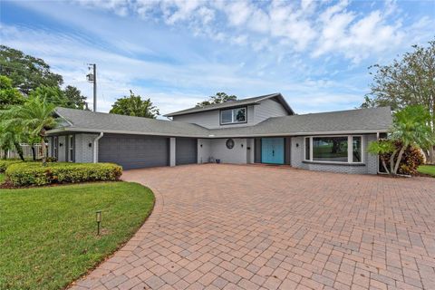 Photo of 2919 Cullen Lake Shore Drive, Belle Isle, FL 32812 (MLS # O6344348)