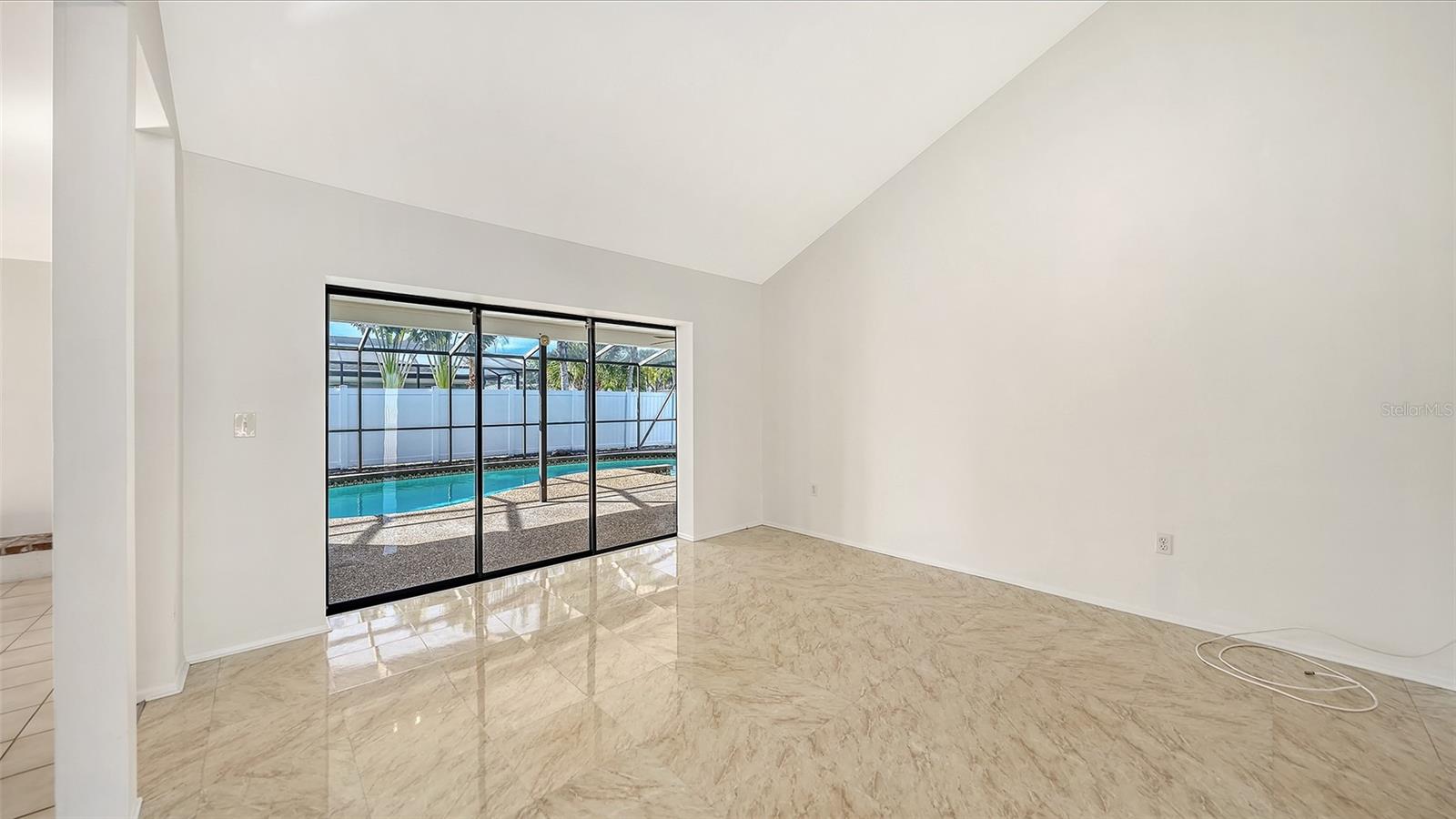 TAMARON - Residential