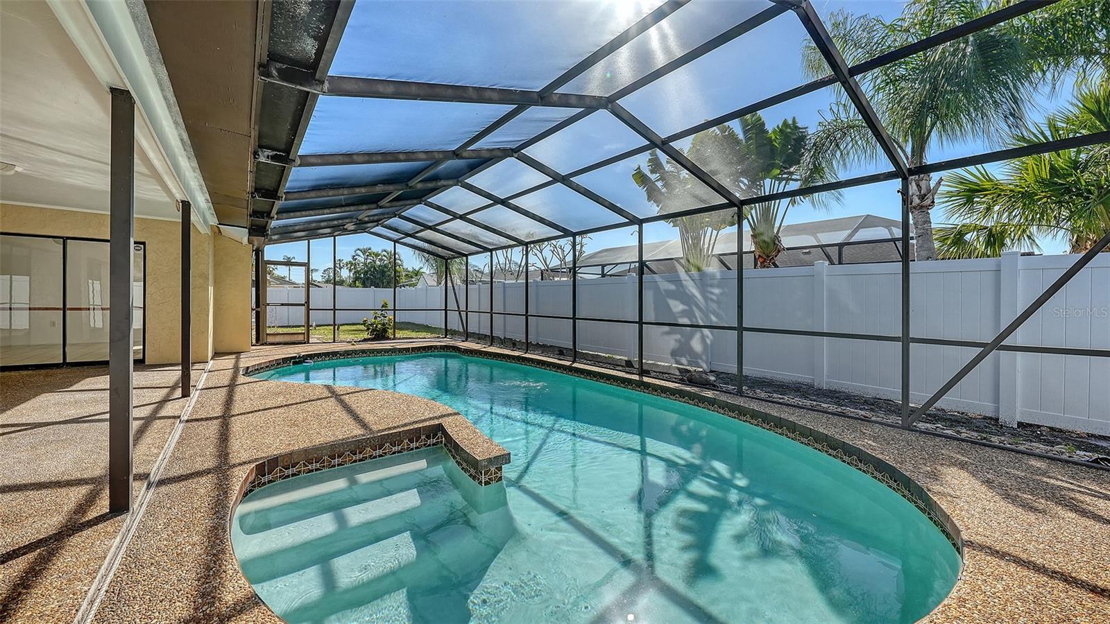 TAMARON - Residential