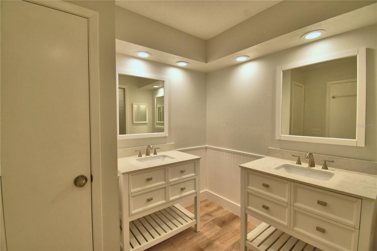 VILLAS SUNAIR - Residential