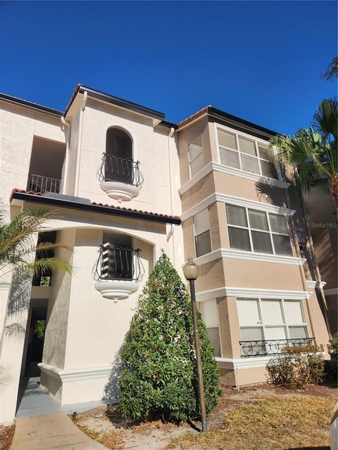 Photo of 5124 Conroy Road #24, Orlando, FL 32811 (MLS # G5103714)