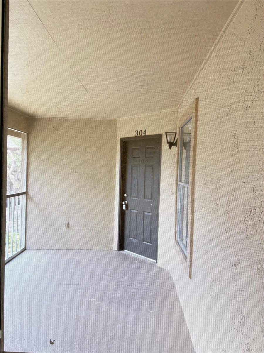 LANDING A CONDO - Residential Lease