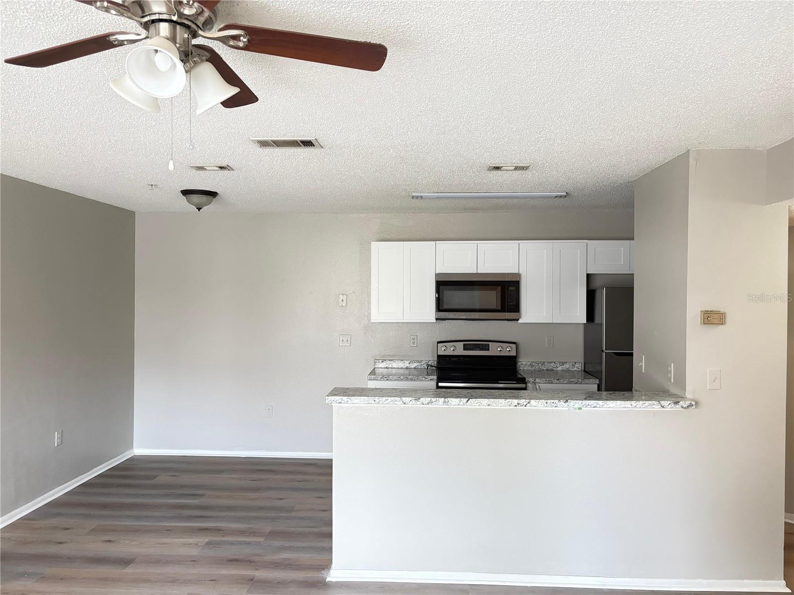 LANDING A CONDO - Residential Lease