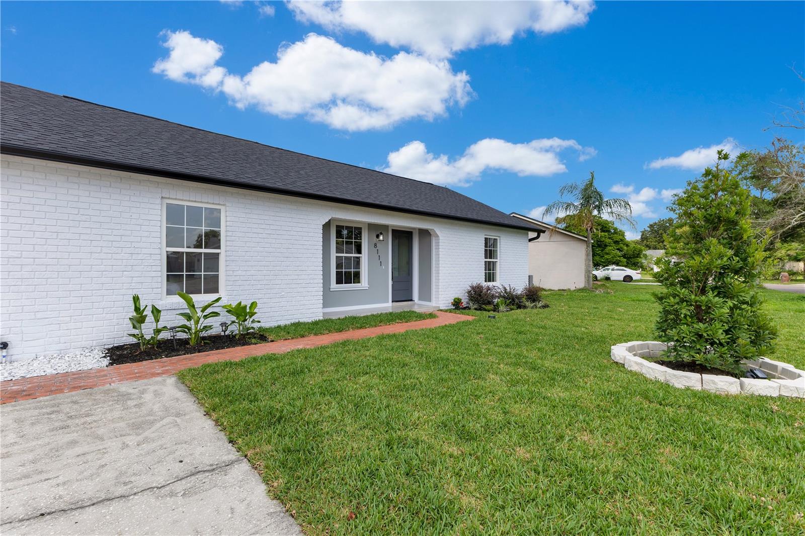 8111 LIANNA DRIVE