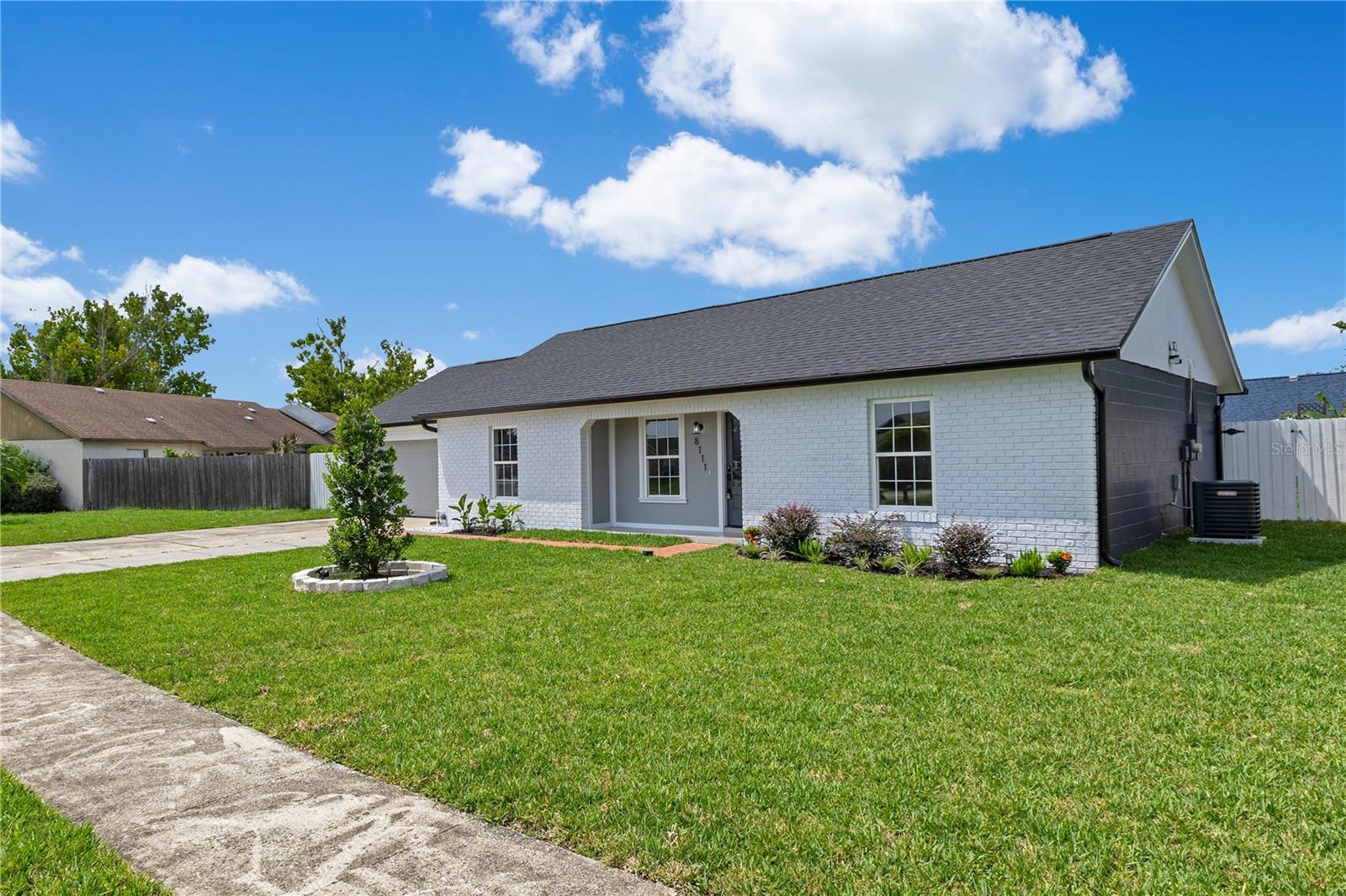 8111 LIANNA DRIVE