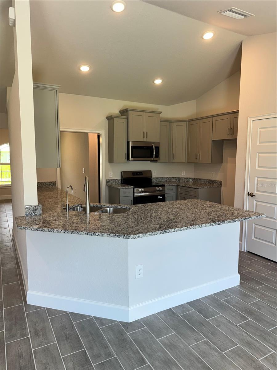 PORT CHARLOTTE SUB 07 - Residential