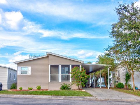 A home in RIVERVIEW