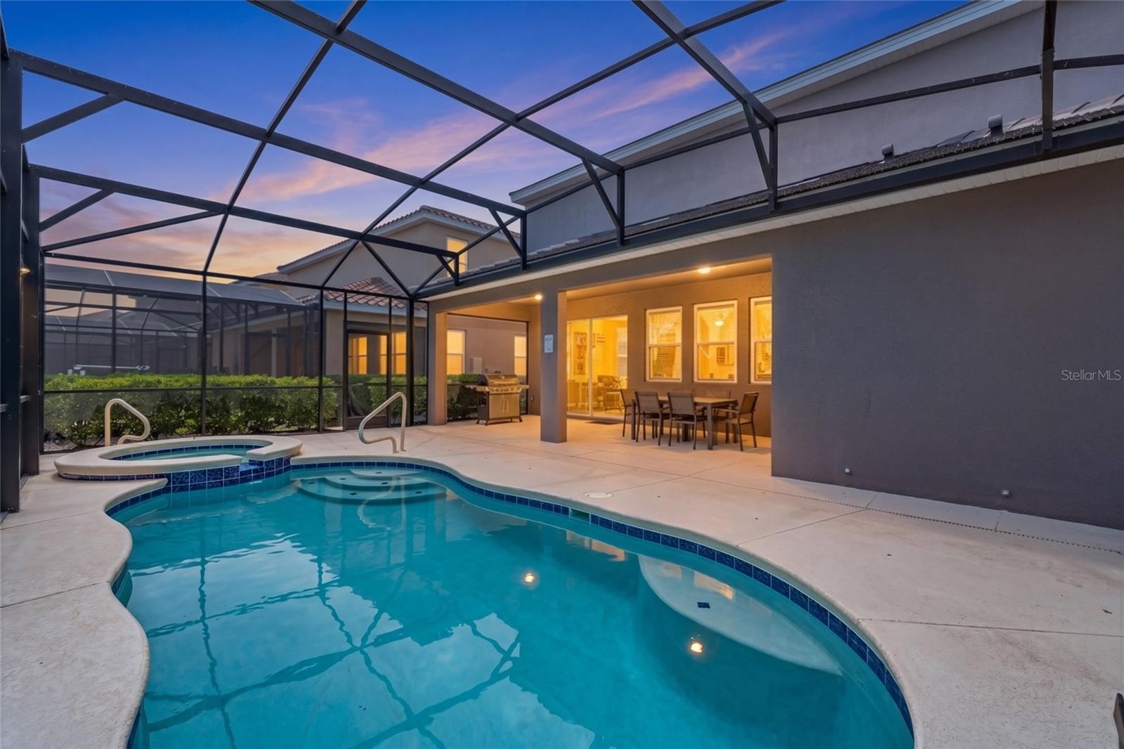 SOLTERRA PH 2D - Residential