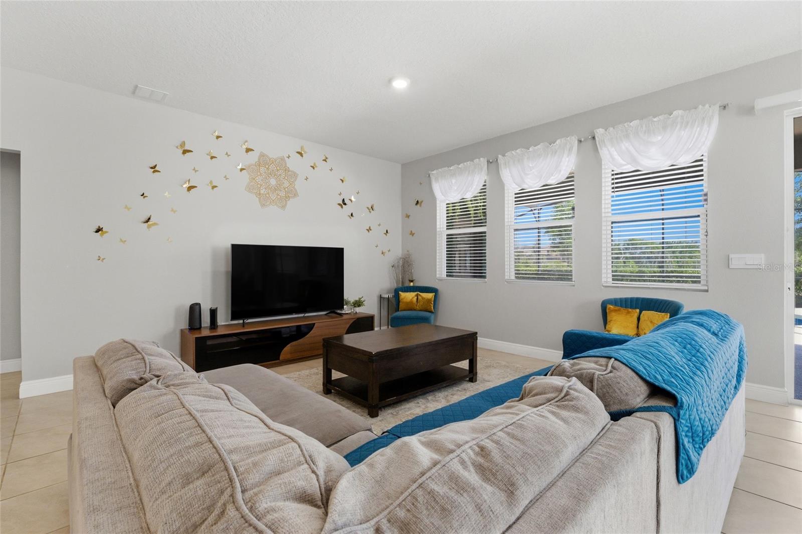 SOLTERRA PH 2D - Residential