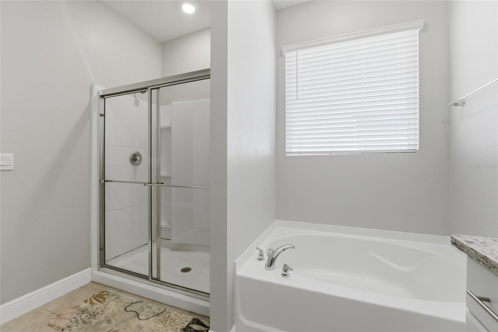 SOLTERRA PH 2D - Residential