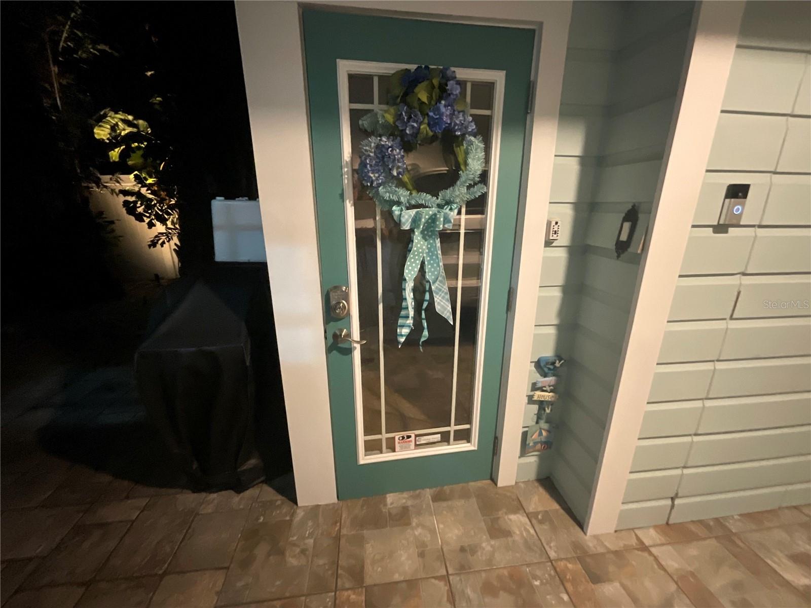 BAY VIEW HEIGHTS BLK 3, LOT 2 LESS E 112 1/2FT - Residential