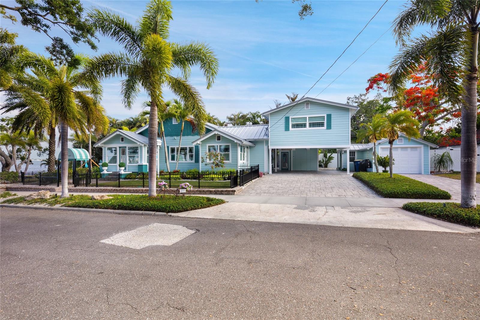 BAY VIEW HEIGHTS BLK 3, LOT 2 LESS E 112 1/2FT - Residential