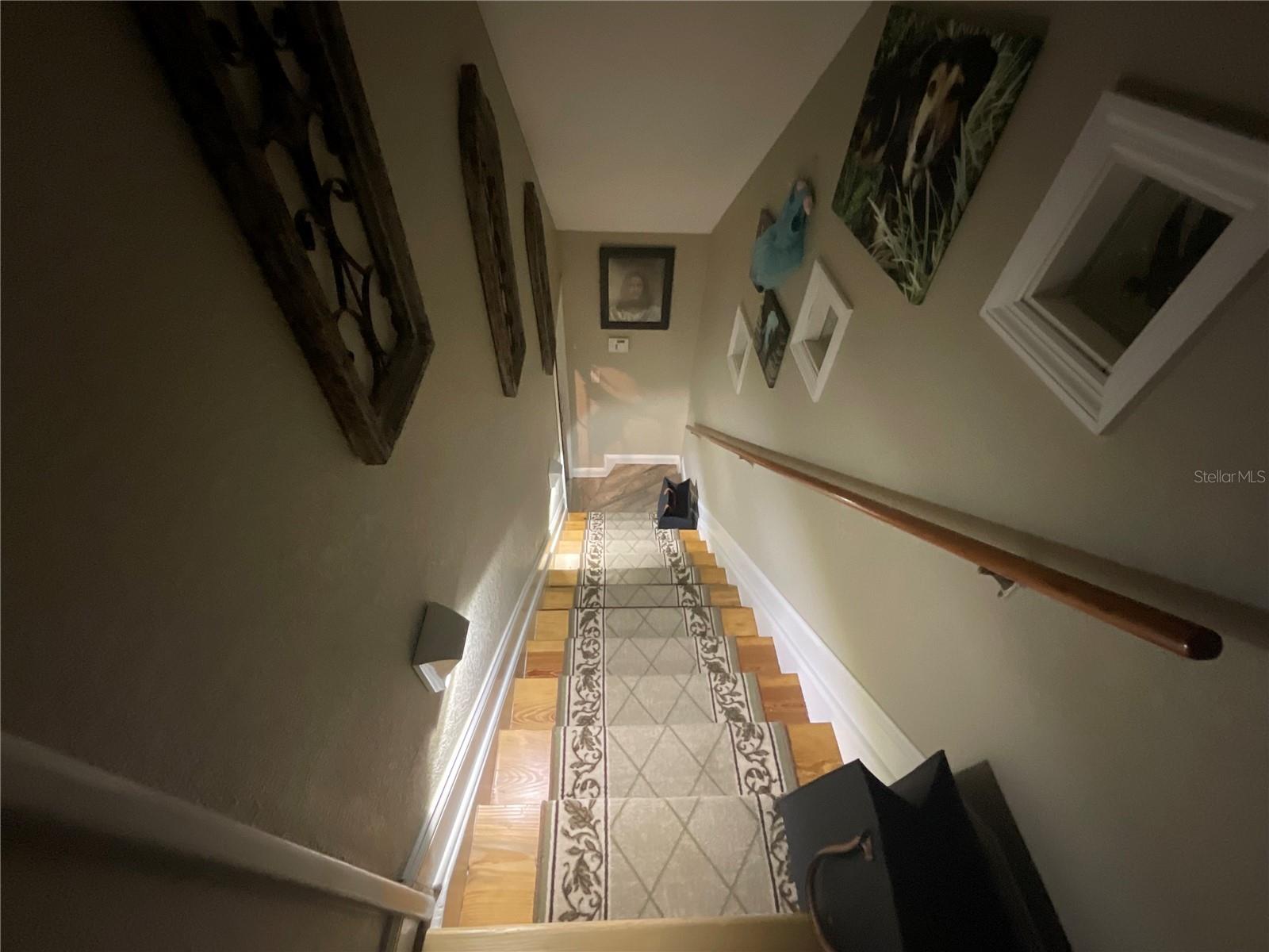 BAY VIEW HEIGHTS BLK 3, LOT 2 LESS E 112 1/2FT - Residential