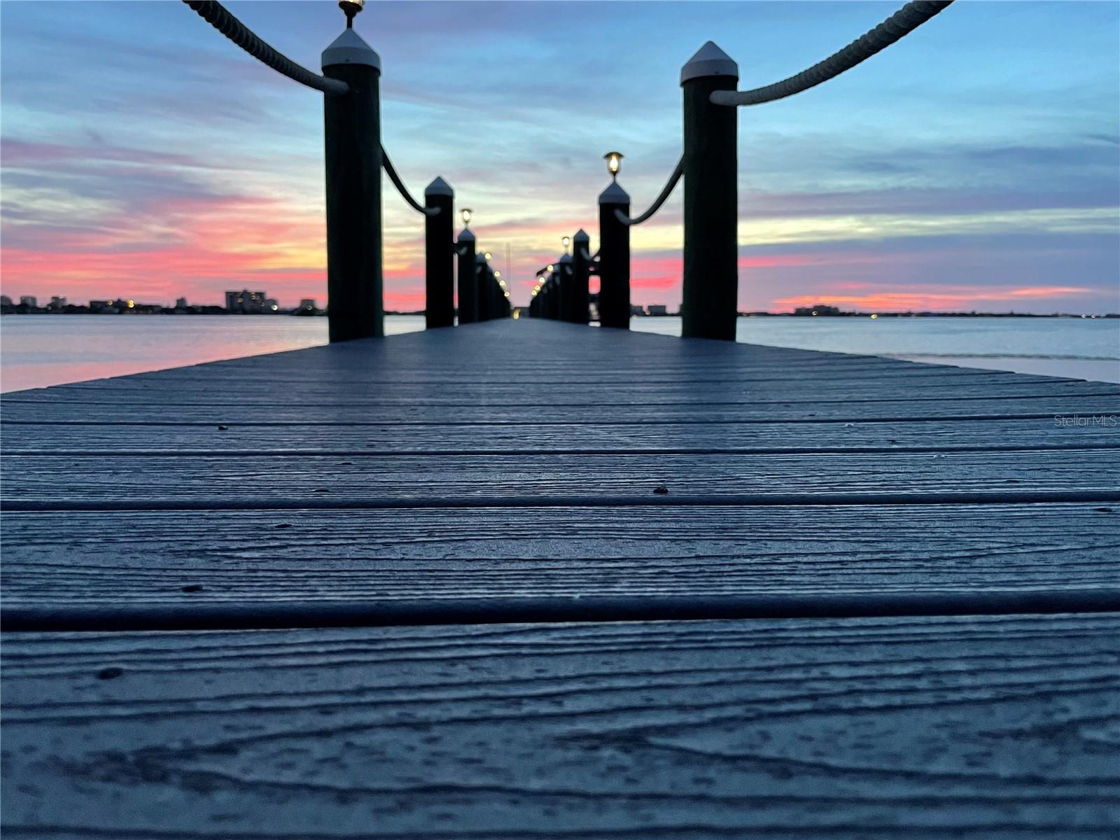 BAY VIEW HEIGHTS BLK 3, LOT 2 LESS E 112 1/2FT - Residential