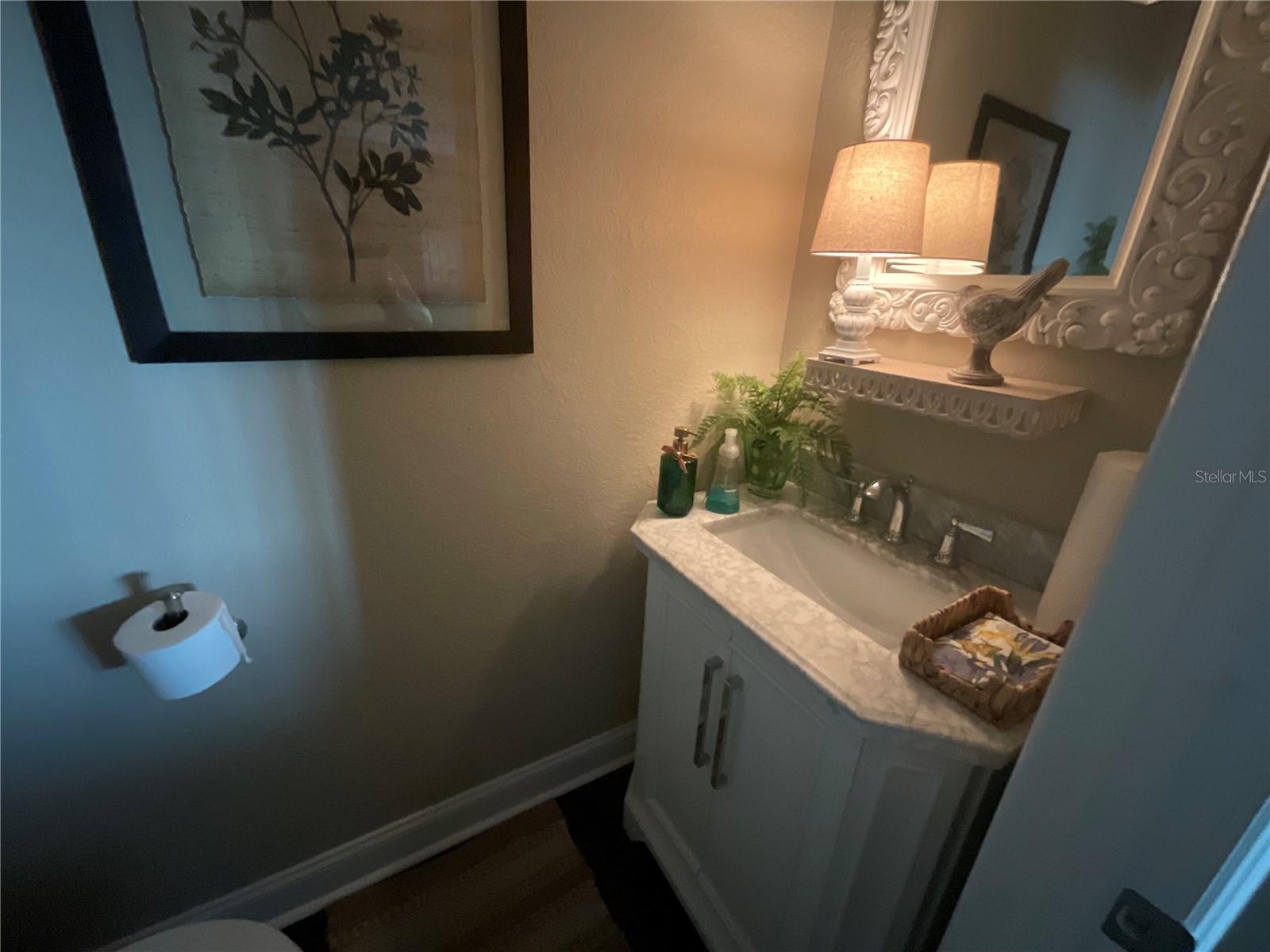 BAY VIEW HEIGHTS BLK 3, LOT 2 LESS E 112 1/2FT - Residential