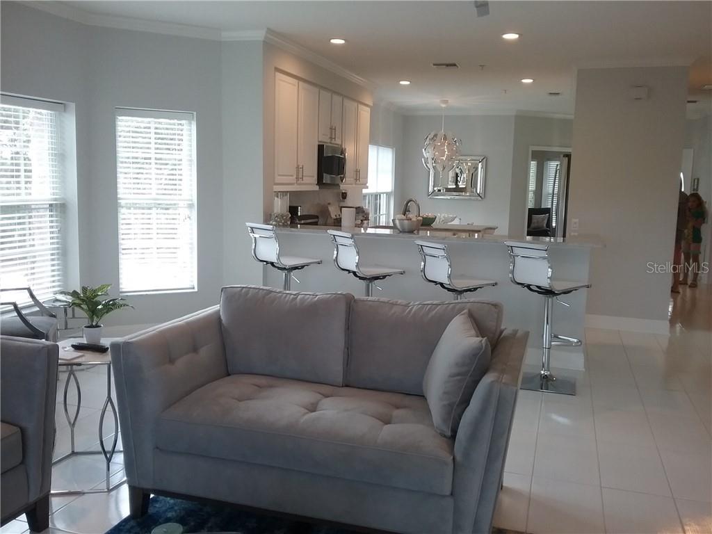 HIDDEN BAY - Residential Lease