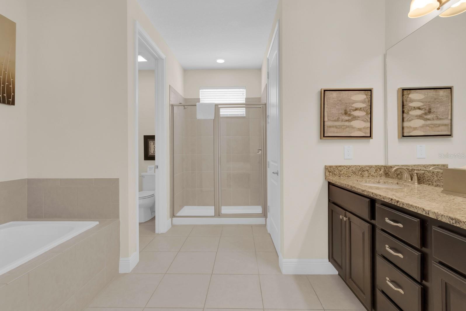 ENCORE AT REUNION WEST - Residential Lease