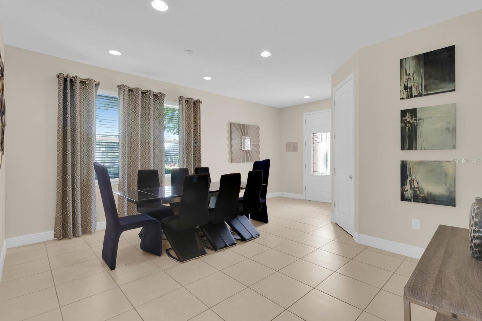 ENCORE AT REUNION WEST - Residential Lease