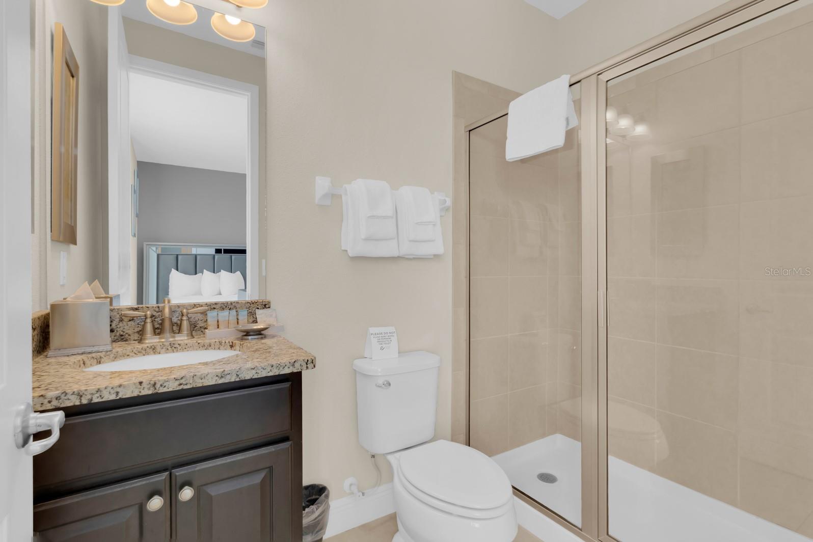 ENCORE AT REUNION WEST - Residential Lease