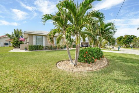 A home in PUNTA GORDA